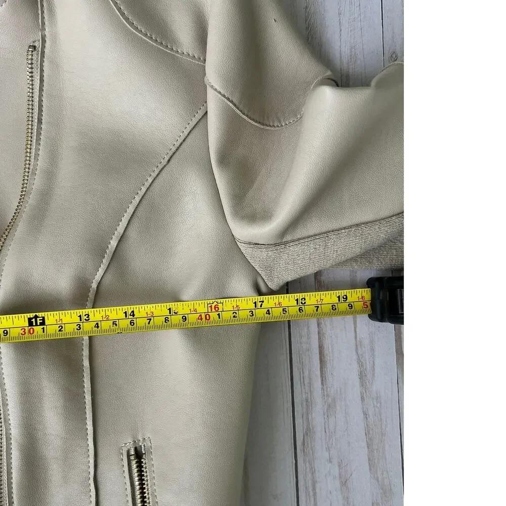 Guess Cream Tan Vegan Leather Biker Jacket – Size Medium w Flaws - Picture 14 of 14